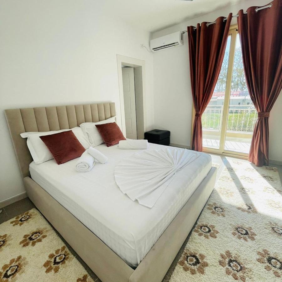 Hotel Noel Vlora Kültér fotó