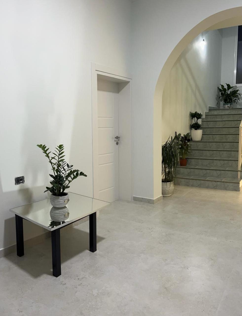 Hotel Noel Vlora Kültér fotó