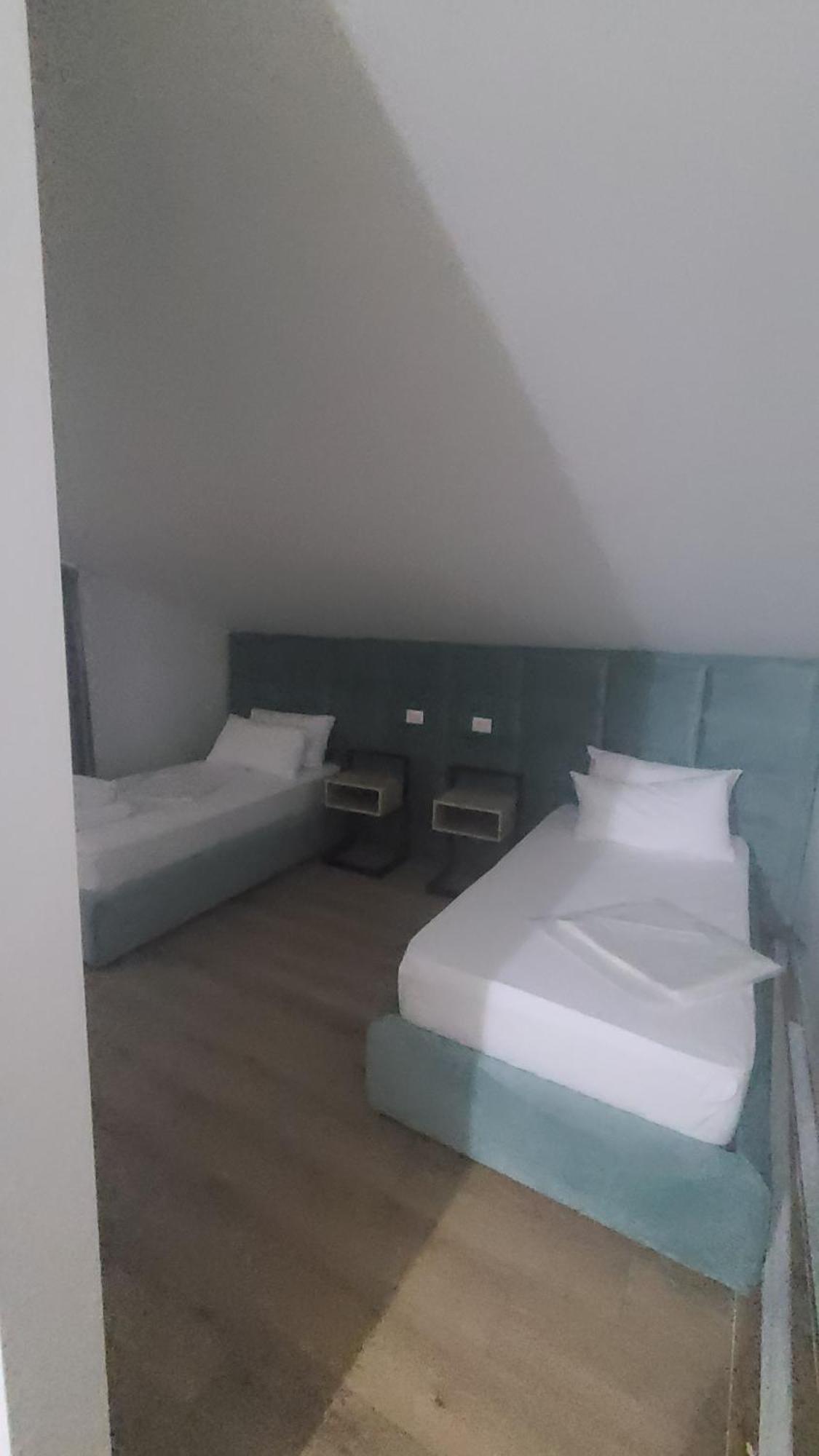 Hotel Noel Vlora Kültér fotó